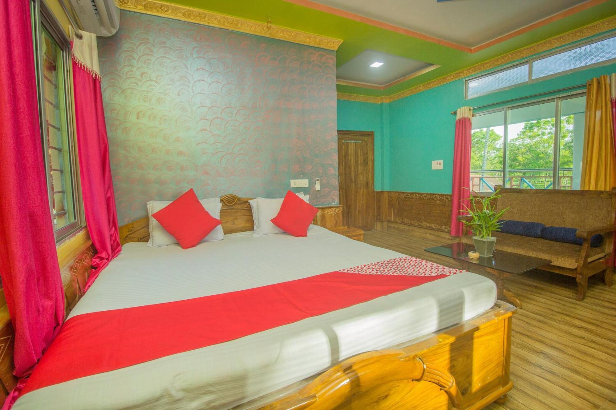 Hotel O Sandhana Homestay Rajabhat Khawa Buitenkant foto