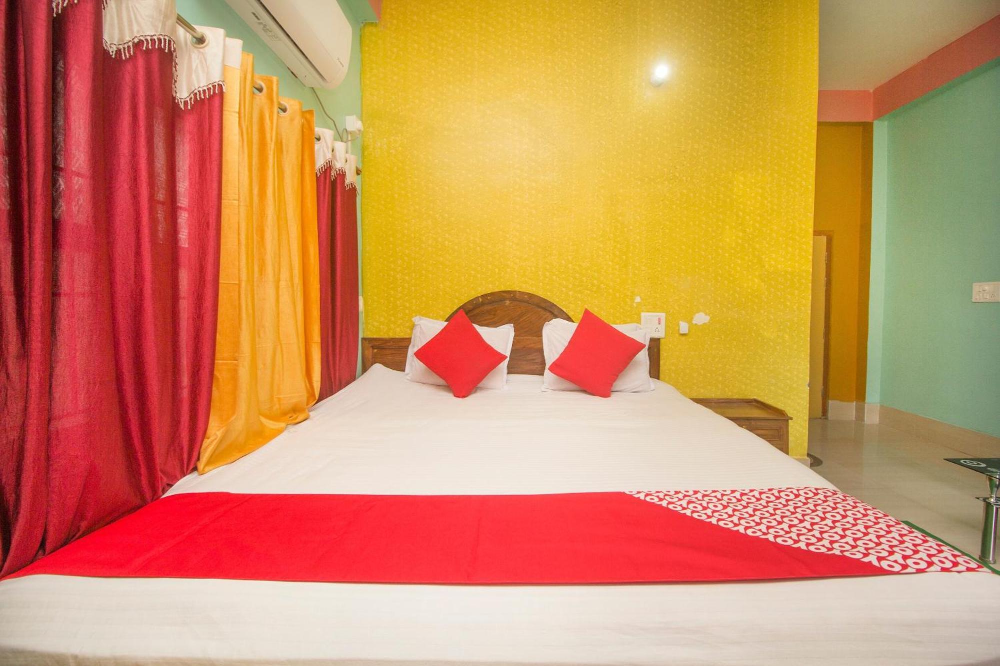 Hotel O Sandhana Homestay Rajabhat Khawa Buitenkant foto