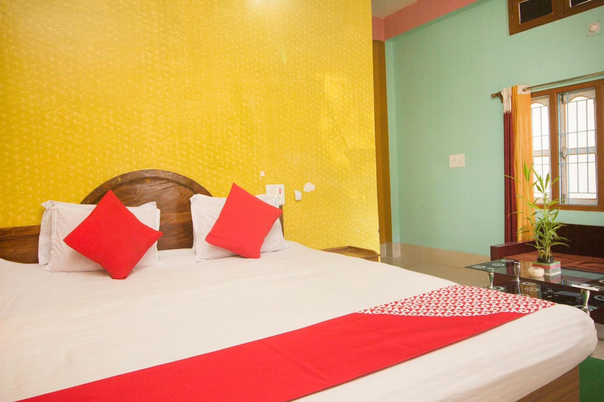 Hotel O Sandhana Homestay Rajabhat Khawa Buitenkant foto