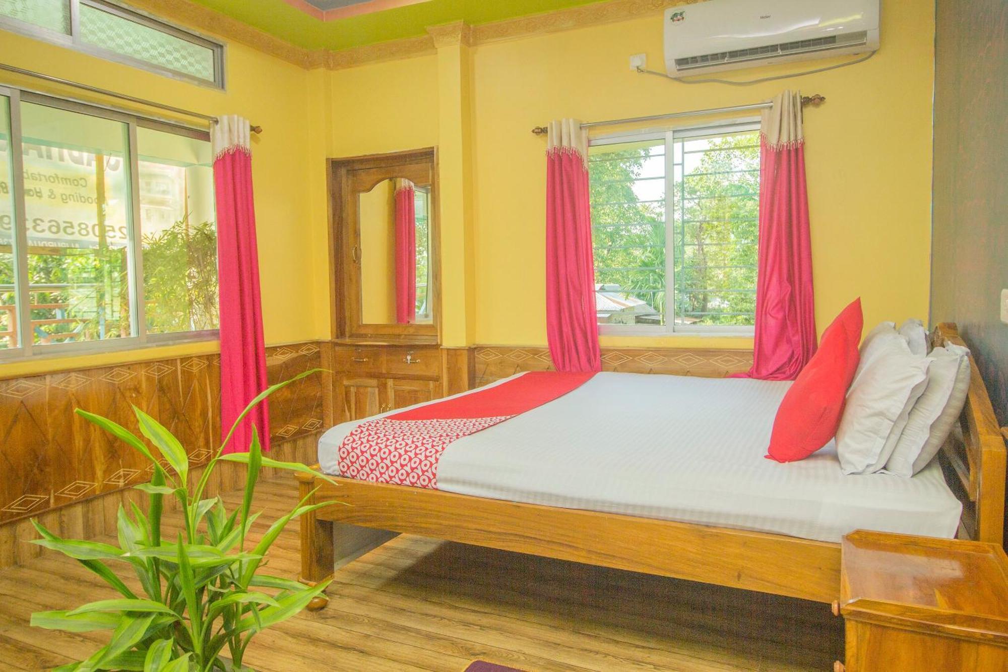 Hotel O Sandhana Homestay Rajabhat Khawa Buitenkant foto